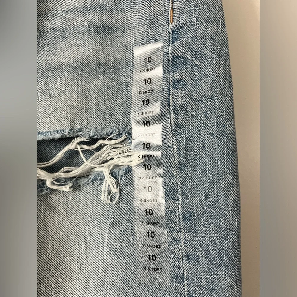 American Eagle High Rise Jean - Picture 9 of 9